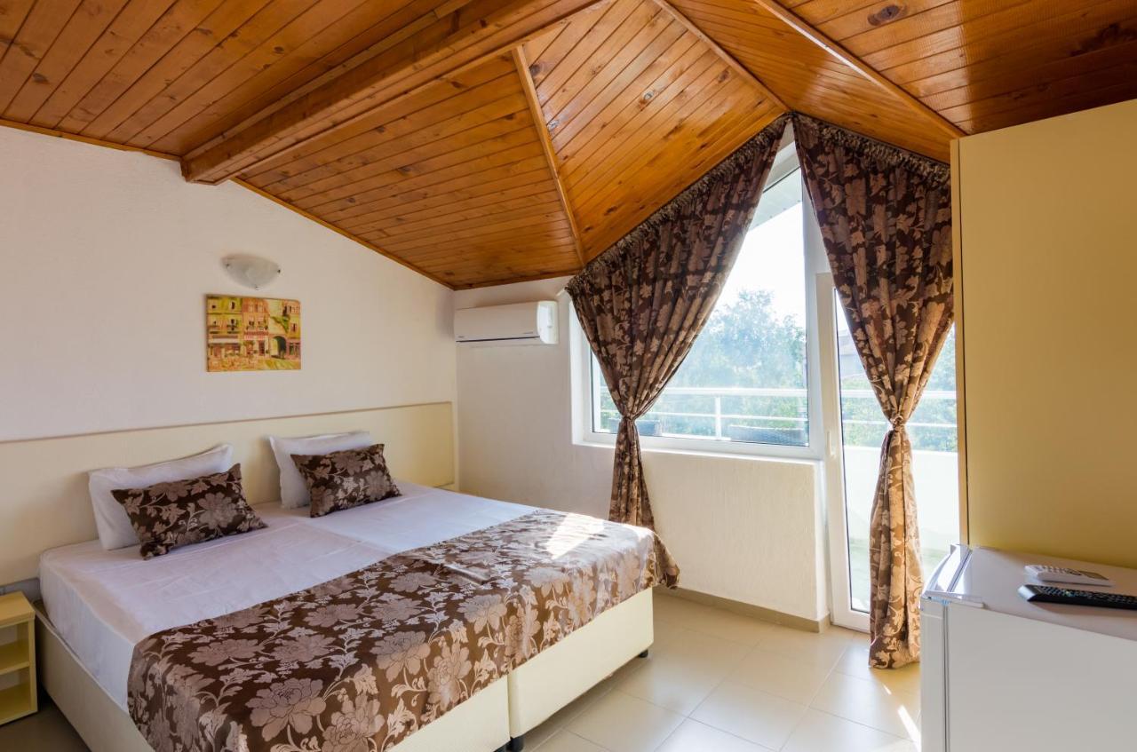 Guesthouse Sunny Dream Tsarevo Exterior foto